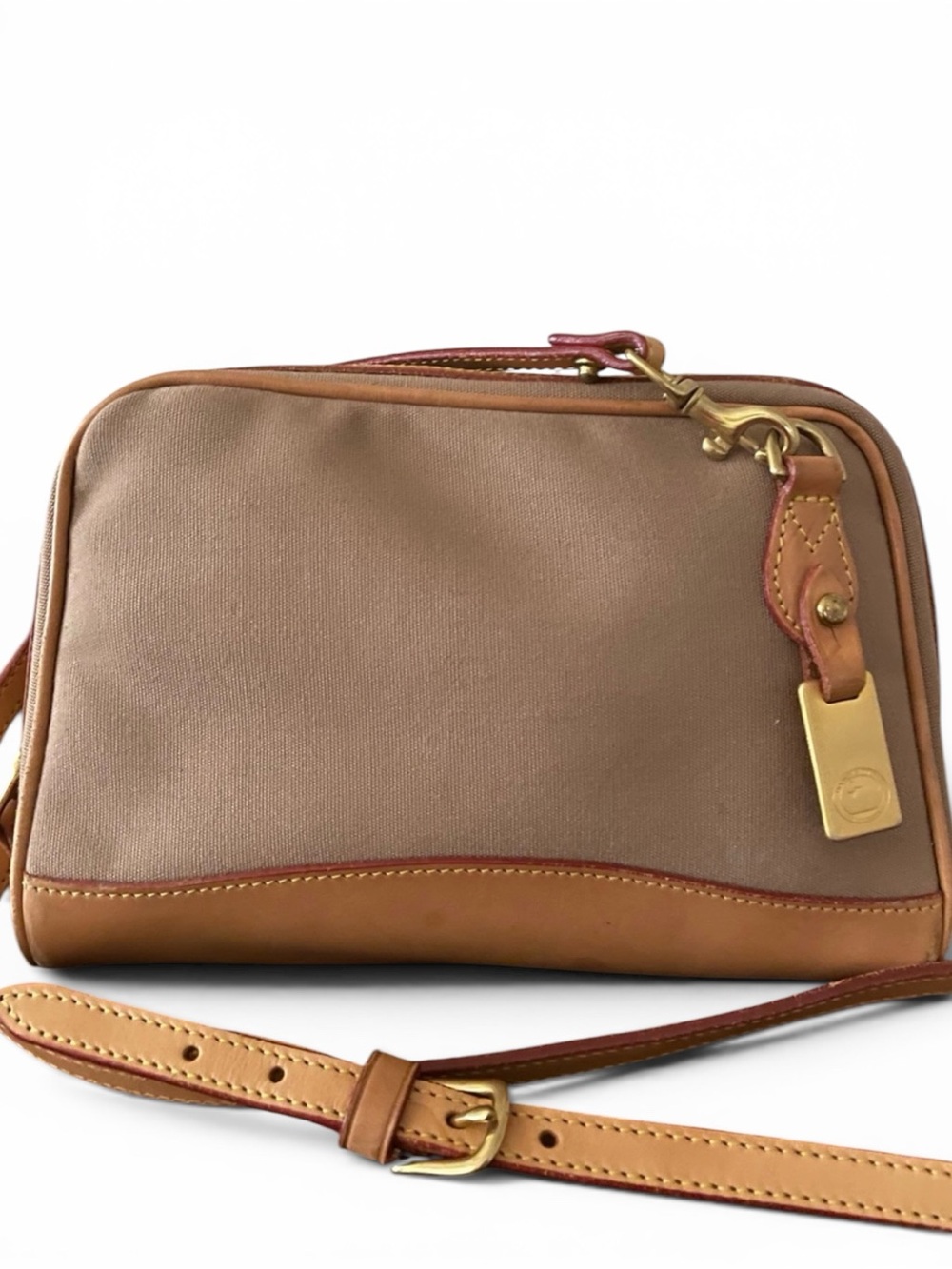 DOONEY & BOURKE Vintage Camera Zip Top Made in USA Crossbody Bag - Picture 5 of 15